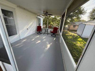 Photo 4 of 20 of home located at 2231 Colonial Ave Navarre, FL 32566