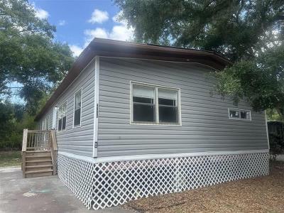 Mobile Home at 10940 Clay Pit Rd., D4822 Tampa, FL 33610