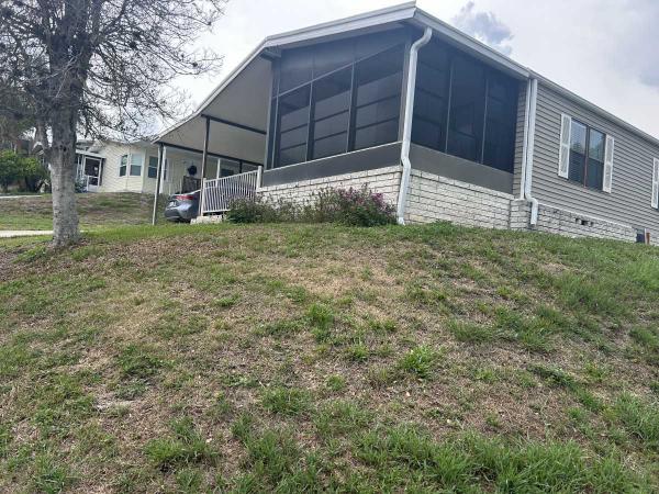 Photo 1 of 1 of home located at 712 Water Oak Blvd Lady Lake, FL 32159