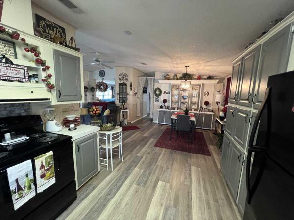 1991 Palm Harbor Manufactured Home