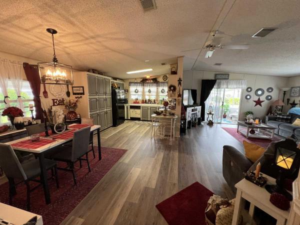 1991 Palm Harbor Manufactured Home