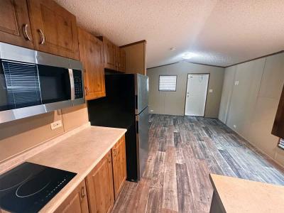 Photo 2 of 4 of home located at 3201 E Macarthur Rd Lot 22A Wichita, KS 67216
