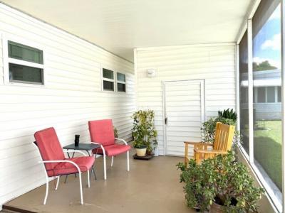 Photo 2 of 30 of home located at 1071 Donegan Rd Lot 736 Largo, FL 33771