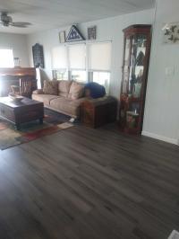 1975 2BD/2BA Mobile Home