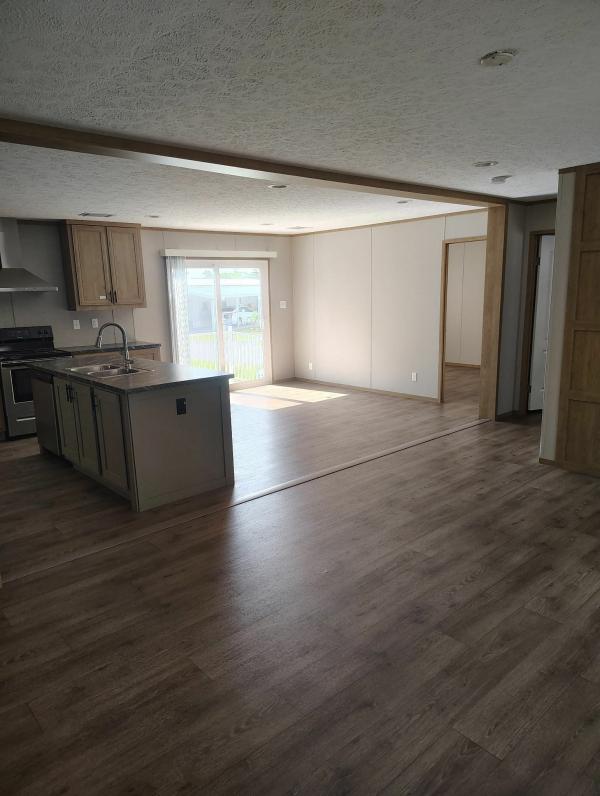 2021 Clayton Homes Inc Epic Journey Mobile Home