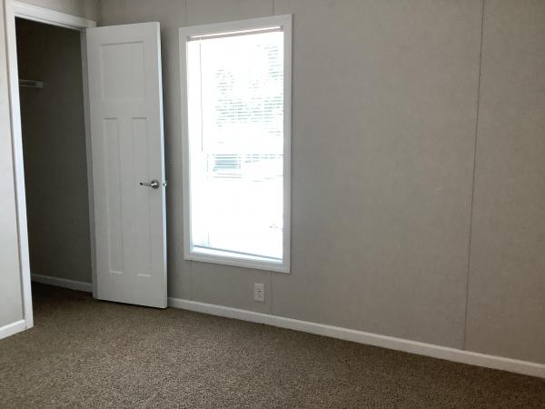 2025 Skyline 33C802 Mobile Home