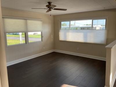 Photo 2 of 10 of home located at 3901 Bahia Vista St. #800 Sarasota, FL 34232