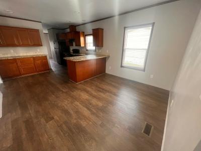 Photo 3 of 6 of home located at 7715 Woodlake View San Antonio, TX 78244