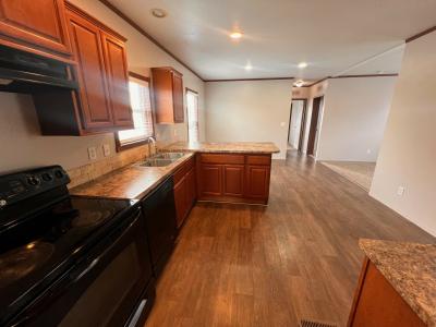 Photo 4 of 6 of home located at 7715 Woodlake View San Antonio, TX 78244