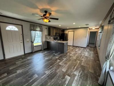 Photo 4 of 21 of home located at 426 Chestnut Dr. Lockport, NY 14094