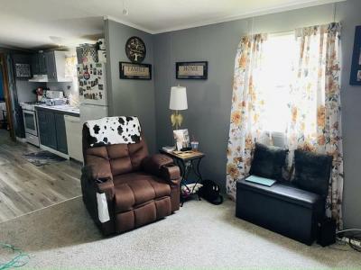 Photo 5 of 16 of home located at 1284 Norwood Dr. Lockport, NY 14094