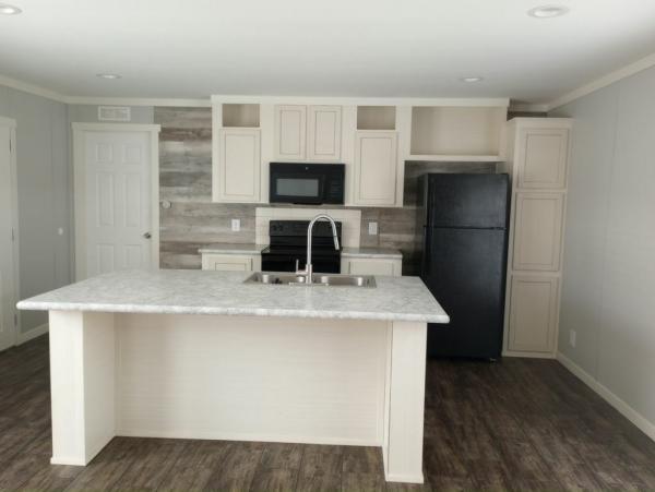 2023 Oak Creek Cimarron Manufactured Home