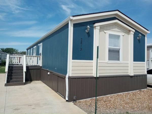 2023 Oak Creek Cimarron Manufactured Home