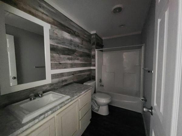 2023 Oak Creek Cimarron Manufactured Home