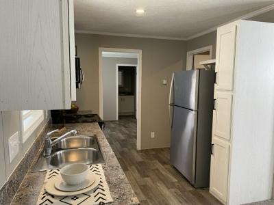 Photo 5 of 18 of home located at 10610 East St Rt 762 #102 #102B Lockbourne, OH 43137
