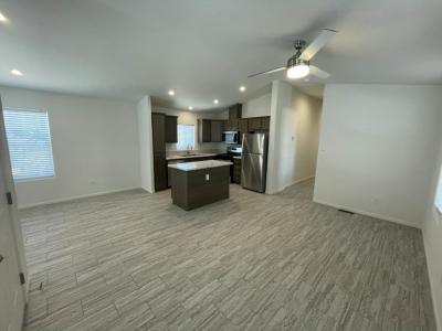 Photo 4 of 20 of home located at 2401 W. Southern Ave. #206 Tempe, AZ 85282