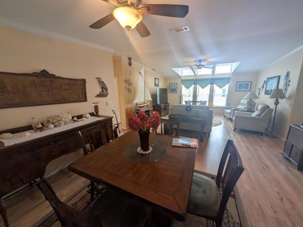 2004 Palm Harbor Palm Mobile Home