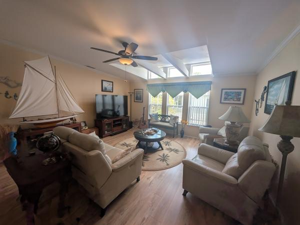 2004 Palm Harbor Palm Mobile Home