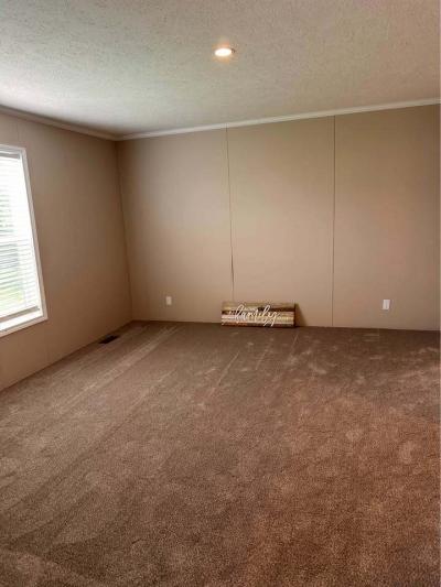 Photo 4 of 17 of home located at 330 Mosswood Lane #330 Iowa City, IA 52246