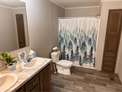 Photo 5 of 17 of home located at 330 Mosswood Lane #330 Iowa City, IA 52246