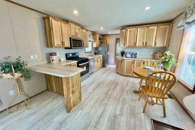 Photo 3 of 18 of home located at 106 Edbert St Chicopee, MA 01020