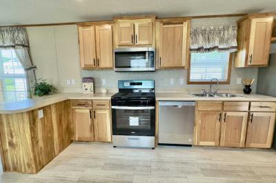 Photo 5 of 18 of home located at 106 Edbert St Chicopee, MA 01020