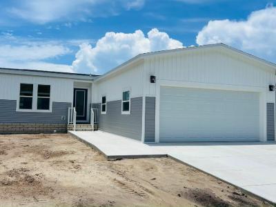 Mobile Home at 5033 Coquina Crossing Dr. Elkton, FL 32033