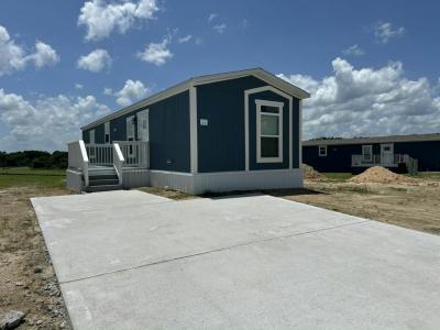 Photo 5 of 16 of home located at 43 Open Range Trail Willis, TX 77318