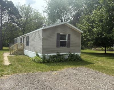 Mobile Home at 53183 Hilltop Dr. Middlebury, IN 46540