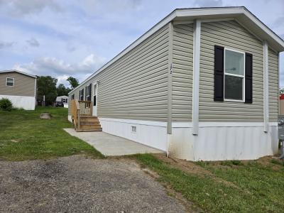 Mobile Home at 172 Hawk Dr Elsmere, KY 41018
