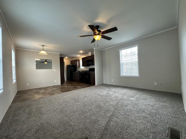 2015 Clayton 81SUN16663 Mobile Home