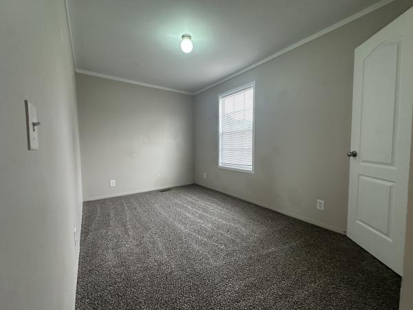 2015 Clayton 81SUN16663 Mobile Home
