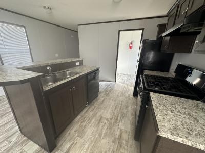 Mobile Home at 5913 W Maple Romulus, MI 48174