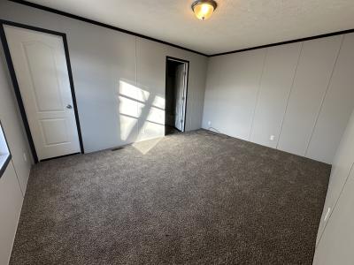 Photo 4 of 10 of home located at 5912 Georgia Romulus, MI 48174