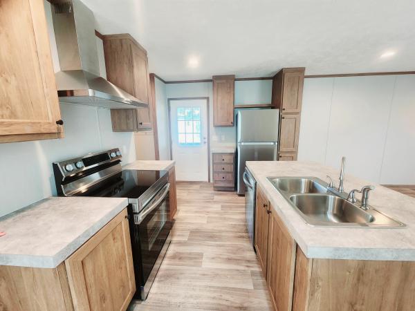 2024 Clayton Homes Inc Mobile Home For Sale