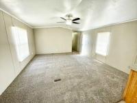 2005 American Homestar Corp Oak Creek Mobile Home