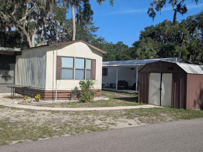 Mobile Home at 10414 Oak Cir. Lake Wales, FL 33898