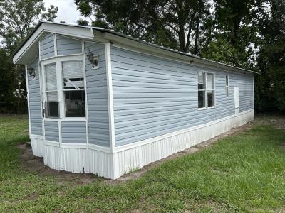 Photo 2 of 8 of home located at 38621 Fir Ave., Site 9 Zephyrhills, FL 33542