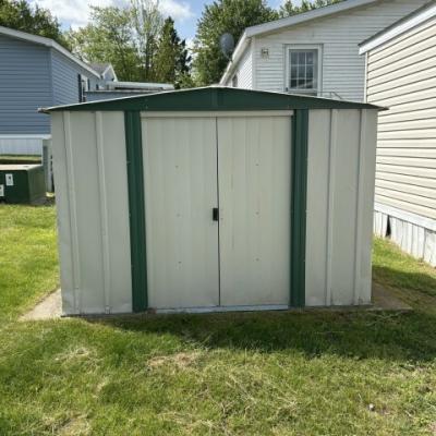 Photo 2 of 10 of home located at 35 Charlevoix St. New Hudson, MI 48165