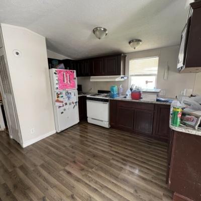 Photo 4 of 10 of home located at 35 Charlevoix St. New Hudson, MI 48165