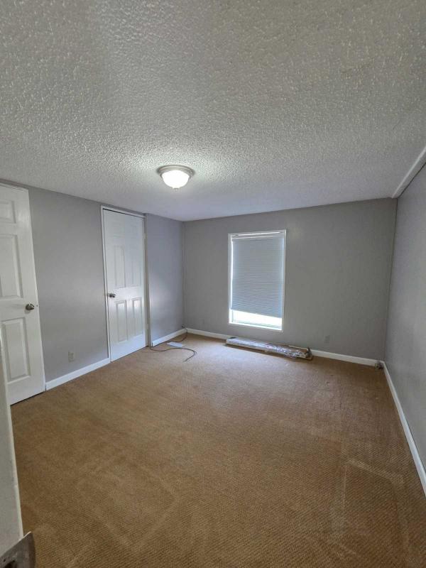 1991 Carrollton Manufactured Home