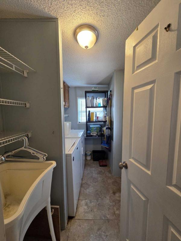 1991 Carrollton Manufactured Home