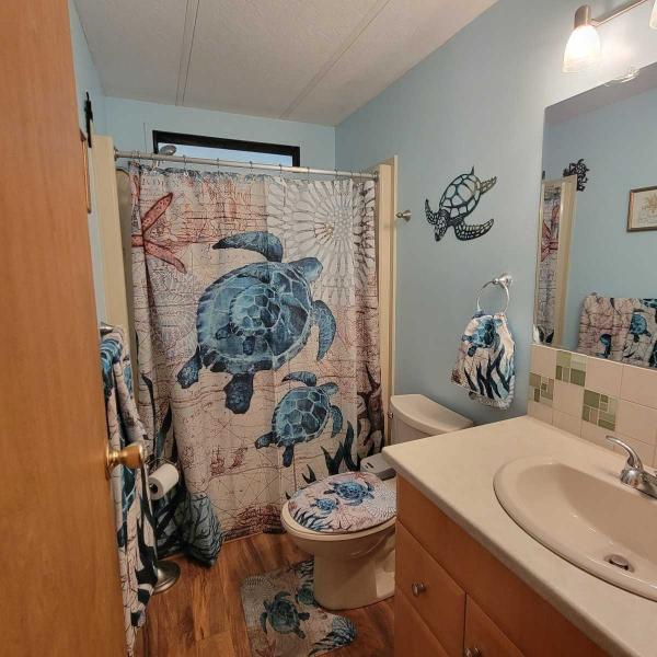 1985 Manufactured Home