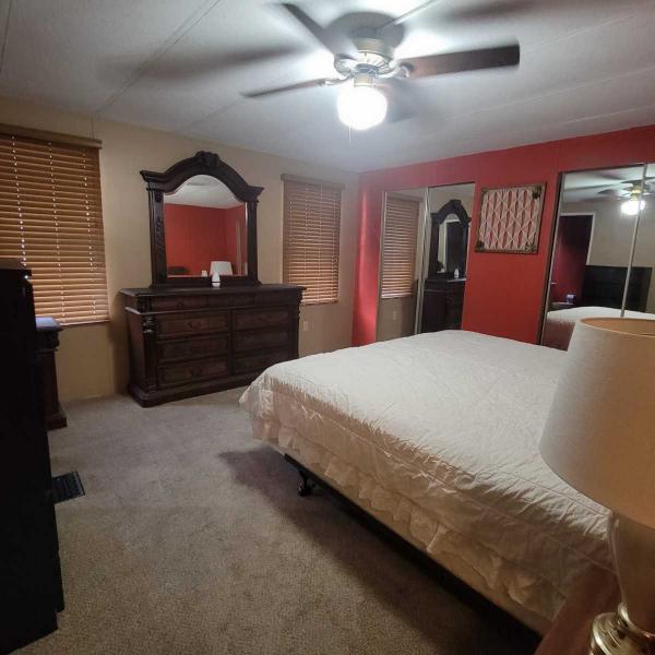 1985 Manufactured Home