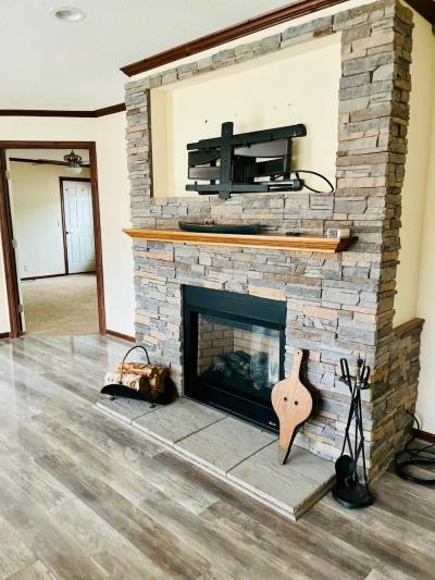 Photo 5 of 14 of home located at 3995 Emerald Park Drive Milford, MI 48380