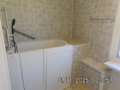 Photo 5 of 7 of home located at 5270 Honeybear Dr Sun Valley, NV 89433