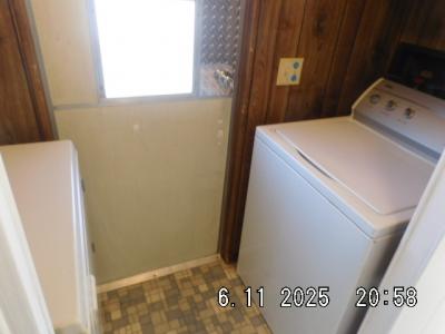 Photo 6 of 8 of home located at 5270 Honeybear Dr Sun Valley, NV 89433
