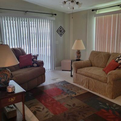 Photo 2 of 8 of home located at 204 Town & Country Blvd Sebring, FL 33870