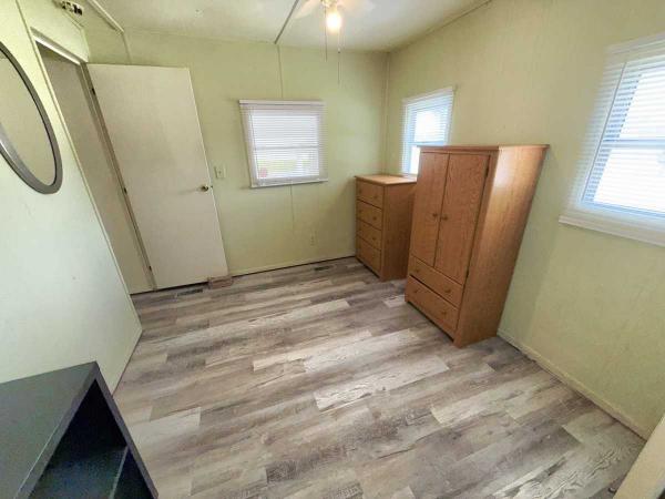 SKYLINE Mobile Home
