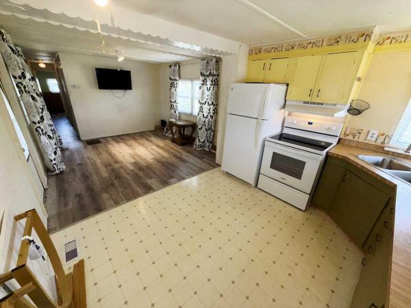 SKYLINE Mobile Home